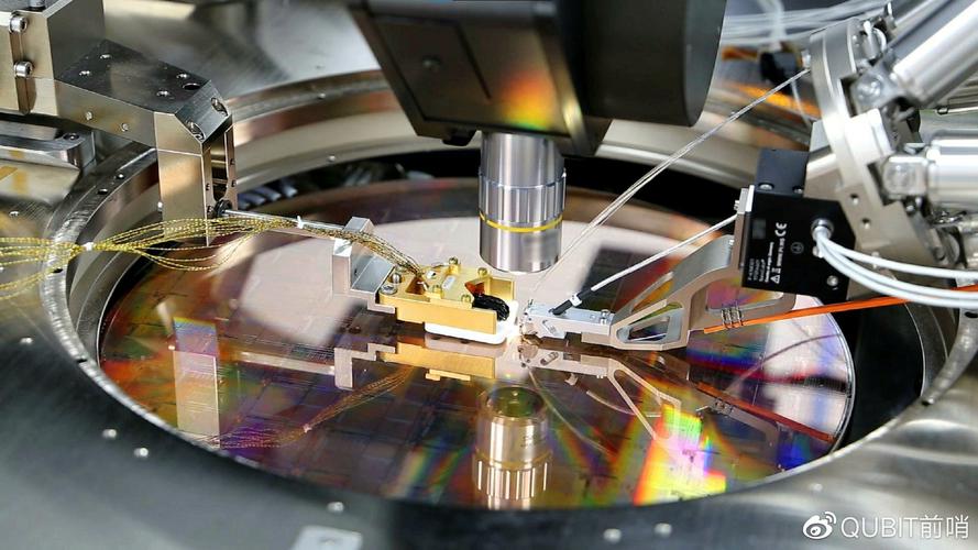 量子计算机 一场改变世界的开发竞赛与量子技术前沿